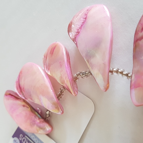 3/25$ 10 pcs Shell Beads with Hole for Beading & Jewelry Projects - Picture 5 of 9